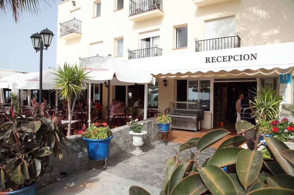 Hotel Al-Andalus Nerja Exterior foto